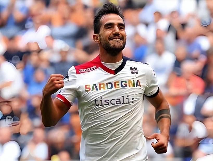 放弃比利时国籍!上港高层力邀德甲劲旅主力前锋归化,将成为武磊新搭档