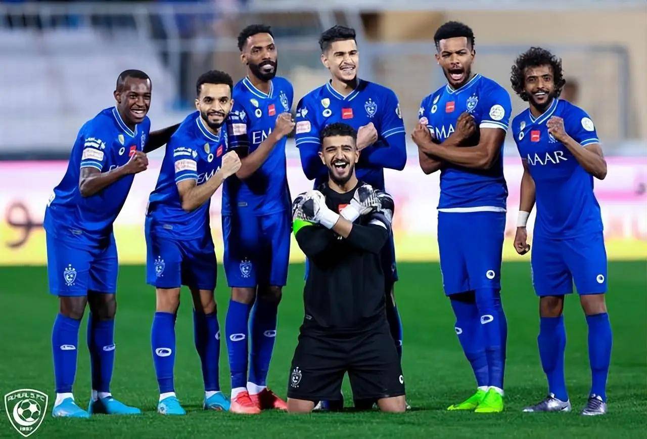 意甲焦点战:佛罗伦萨VS克雷莫纳——攻防博弈下的胜负天平